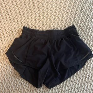 LULULEMON Hotty hot shorts black